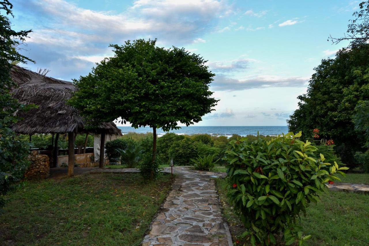 Bahari Pori Resort Pangani Dış mekan fotoğraf